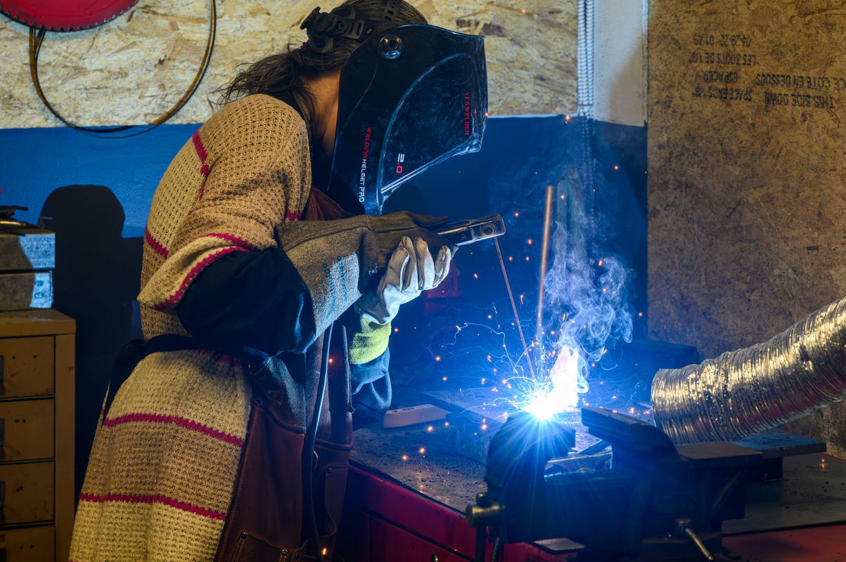 Good welding gloves allow for precise control.