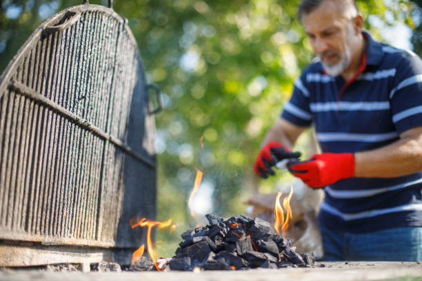Welding Gloves are The Unshakable Campfire Conductor